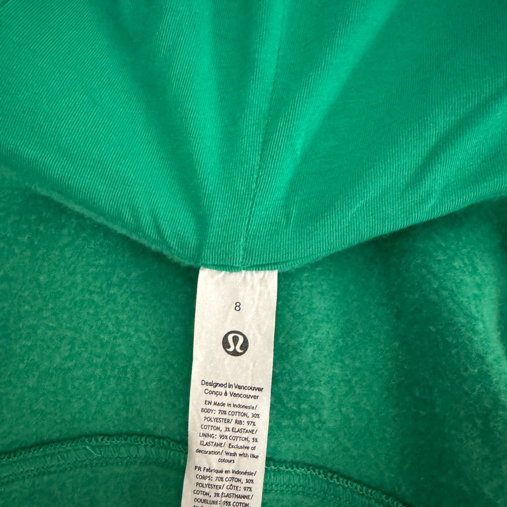 Lululemon Athletica Cropped Scuba Green - Picture 2 of 2